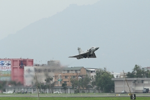 國防知性之旅花蓮空軍基地-幻象Solo
