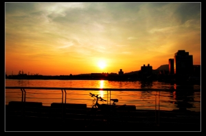 光榮碼頭夕照