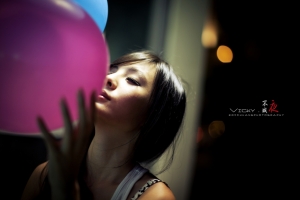 Vicky . 不夜城