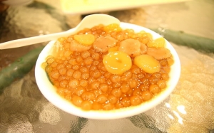 吃東西有這麼誇張嗎...