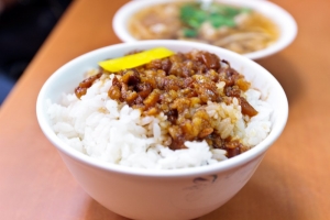 晴光市場之黃記滷肉飯