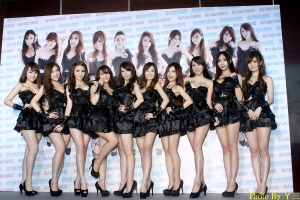 ▼20 E Girls▲美腿女孩