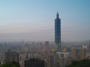 今天又去象山拍照了(換了Flick圖床r 希望效果比較好)by 645d