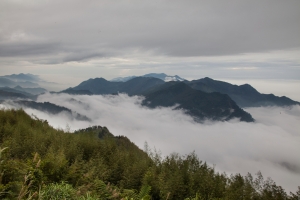 沒出景之隙頂