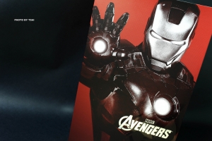 【Hot Toys 復仇者聯盟 鋼鐵人Mark VII 】 開箱分享