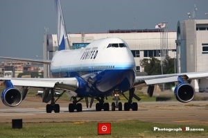 聯合航空747新圖裝首獵