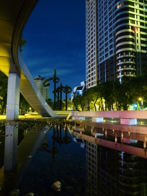 台中夜景 - 草悟道。