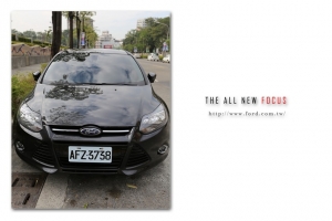 朋友存錢買人生第一輛車 FORD FOCUS
