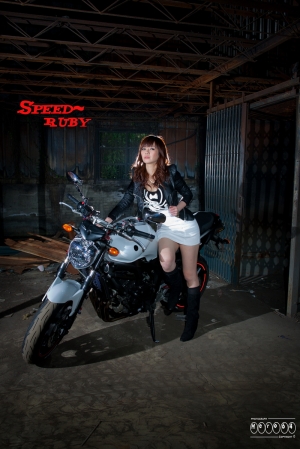 1010205 重機女孩~Ruby