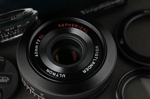 [開箱] Voigtlander ULTRON 40mm F2 SL II