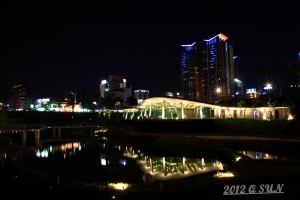 台中新景點  秋紅谷