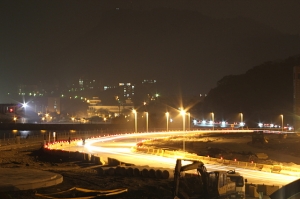 晚上順路去鼓山亂拍...