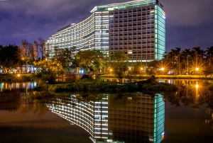 今天又來松山文創,順到去國父紀念館