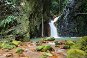 大大的太陽與天母磺溪瀑布