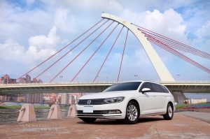 (chujy) VW PASSAT Variant 德系旅行風