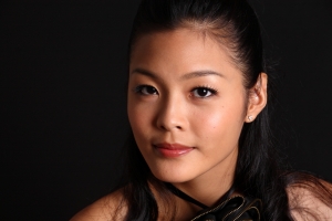 BLACK --- SORIA Catwalk