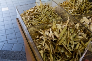 生耆、川芎、甘菊花