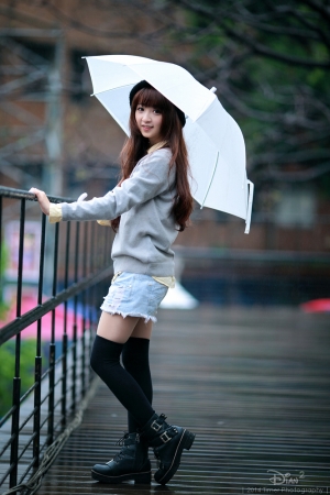 雨中點點