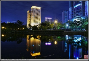 新板特區走走拍拍