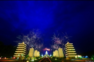 2014-2-1佛陀紀念館 新年煙火