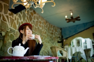 19號咖啡館的懈逅-白白