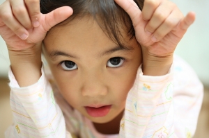 家中的小女王 (第二集, EF 100mm F2.8 USM macro)