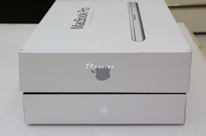 2011 MacBook Pro 13" 或 MacBook Air 13"
