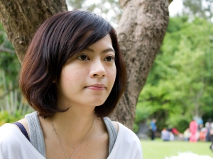 坎坷的新手只能偷拍女王