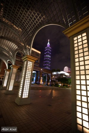 Taipei 101 光之迴廊