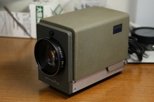 撿到寶 Minolta 骨董迷你幻燈機