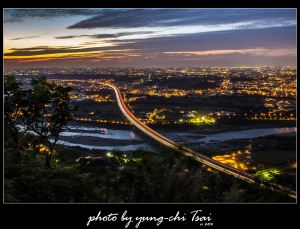 一個孤單的夜晚，我在三峽到處遊晃&nbsp;&nbsp;&nbsp;&nbsp;&nbsp