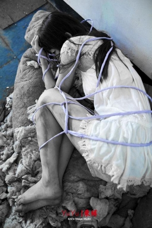 束縛二部曲 - YuYu