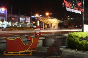 別人敗L鏡，我籌錢買EFS 18-55 STM KIT鏡 bevis