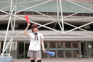 加油棒女孩