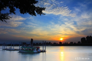 下班後~趕著大稻埕衝景 好久沒來這了