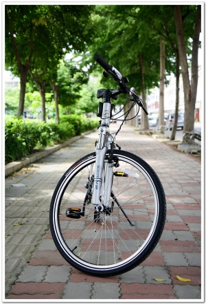 偶的第一台卡達車 <YUKON>...