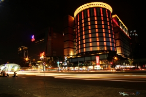 台灣大道 耶誕 2014 刺眼