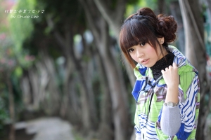 打擊出去美少女小文
