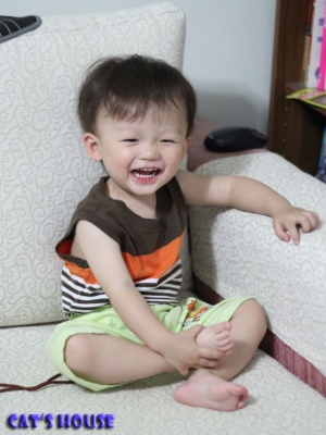 就是為了小捲毛這樣的笑容~