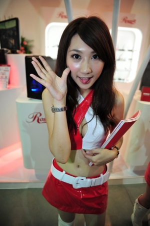 99/06/04 台北國際電腦展 Show Girl  噴血版