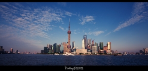 上海外滩一张白天一张半夜~多谢欣赏~