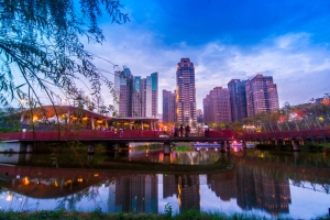 秋紅谷～魅惑之夜