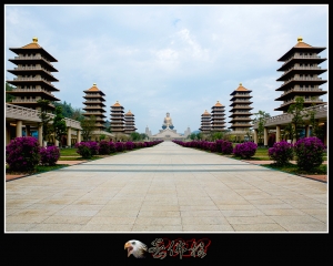 我佛慈悲！ 善哉善哉！　　［密佛格］