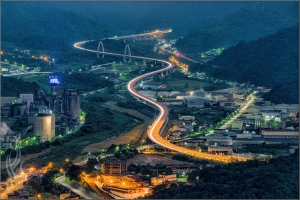 七星嶺步道．蘇花改車軌