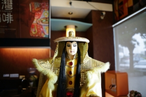 暴走小涵在眷村裡迷路