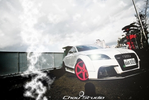 AUDI ．TT