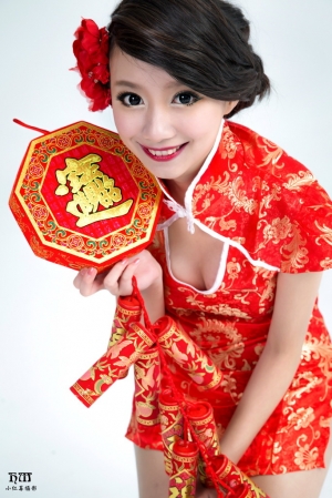 新年快樂-四位女孩