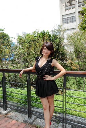 人氣美少女Ting Ting