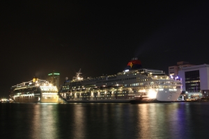 基隆港夜拍