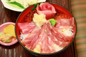 一張夢時代地下一樓美食街北海道食堂的鮭魚卵定食